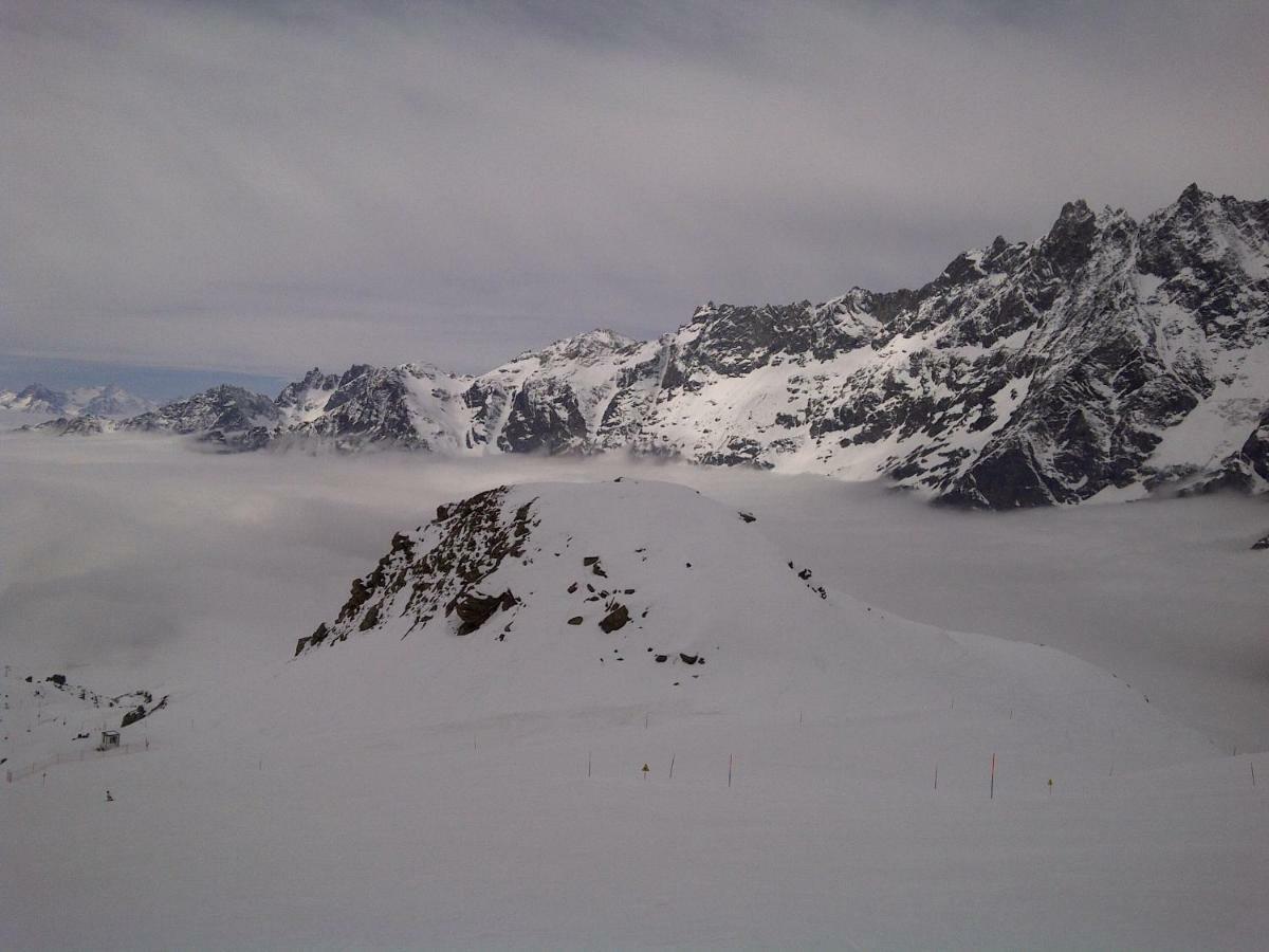 Appartamento Alla Grand'Ourse Breuil-Cervinia Exteriér fotografie